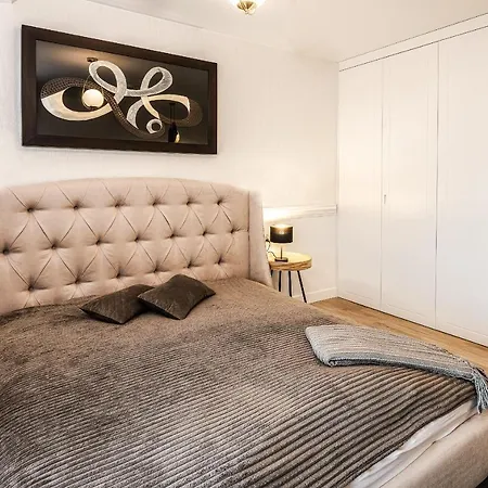 Seaside Parking W Cenie *