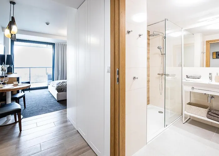 Seaside Parking W Cenie Kołobrzeg